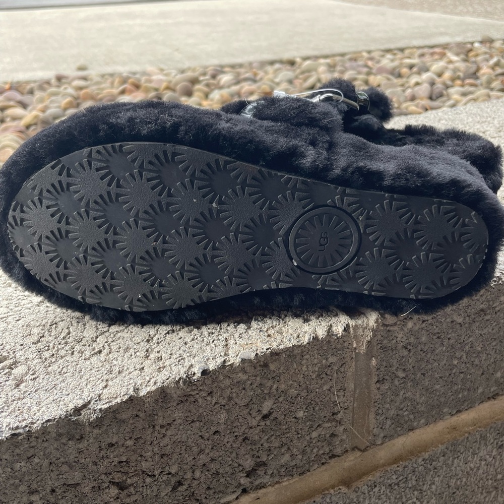Ugg Fuzz Yeah Women's Slipper - image 3